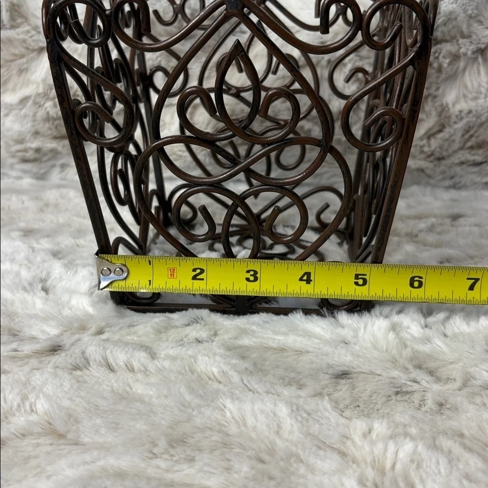 Vintage Southern Living at Home Rosedale Planters/Containers. Brown Metal